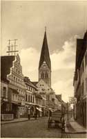 Anklam, Peenstraße mit Blick zum Markt und zur Nikolaikirche