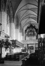 Abb. 14: Nikolaikirche Anklam, Innenansicht - Turm mit Orgel