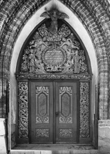 Abb. 2: Nikolaikirche Anklam, Historisches Westportal (Außenseite, vor 1945)