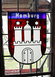 Nikolaikirche Anklam, Hanse-Wappenfenster von Hamburg (*2016)